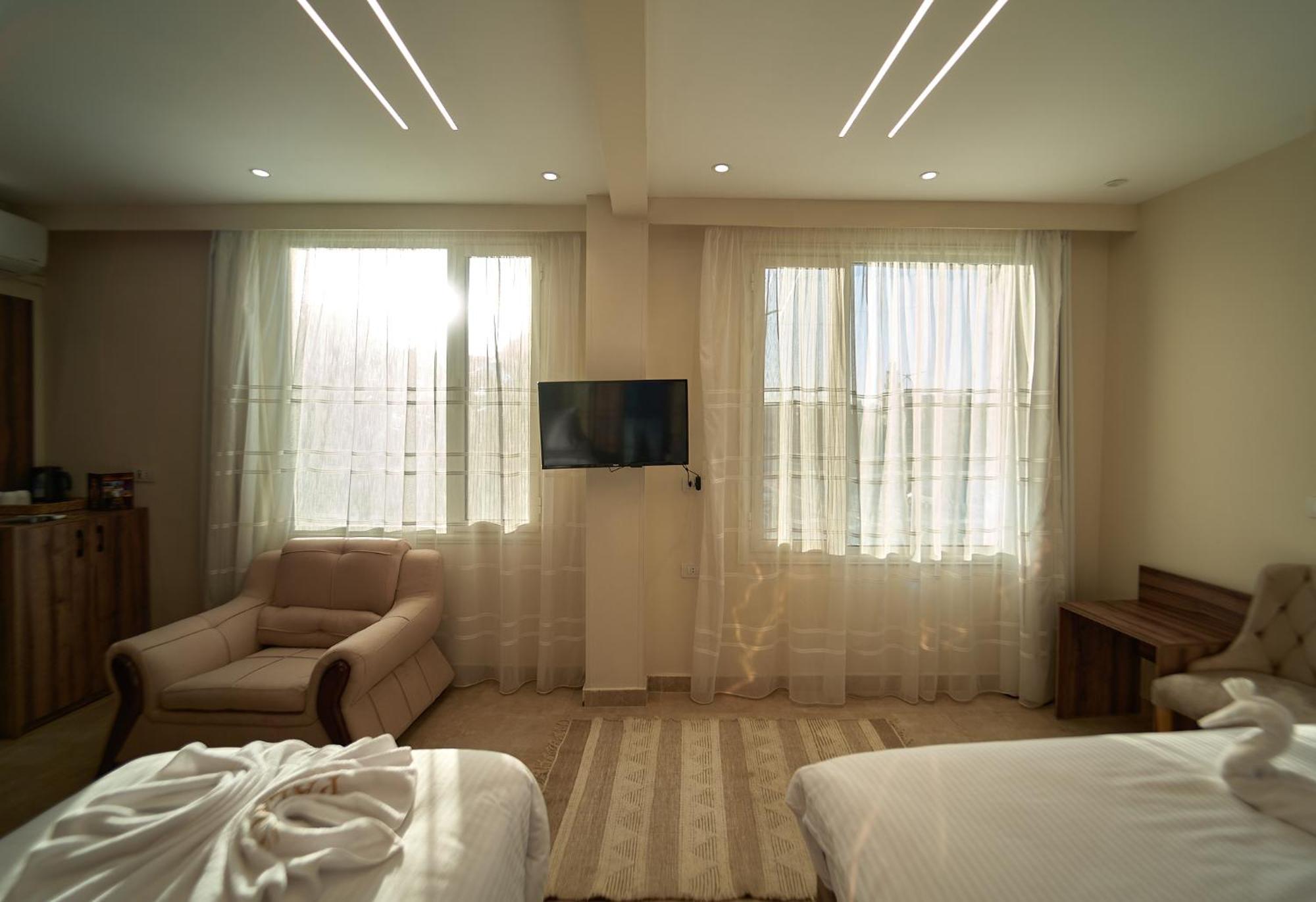 The Palace Pyramids Inn Nazlet el-Sîsi エクステリア 写真