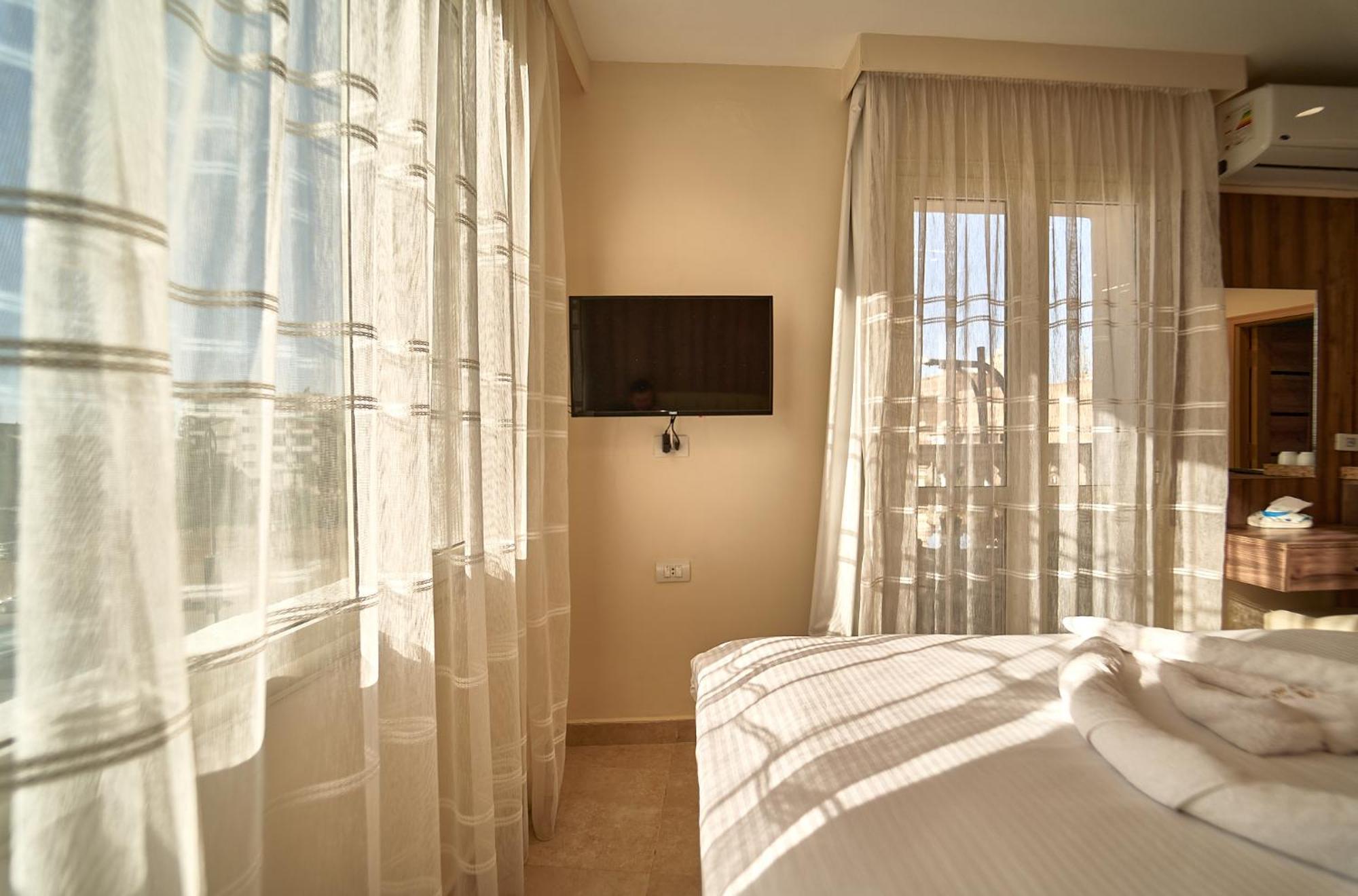 The Palace Pyramids Inn Nazlet el-Sîsi エクステリア 写真